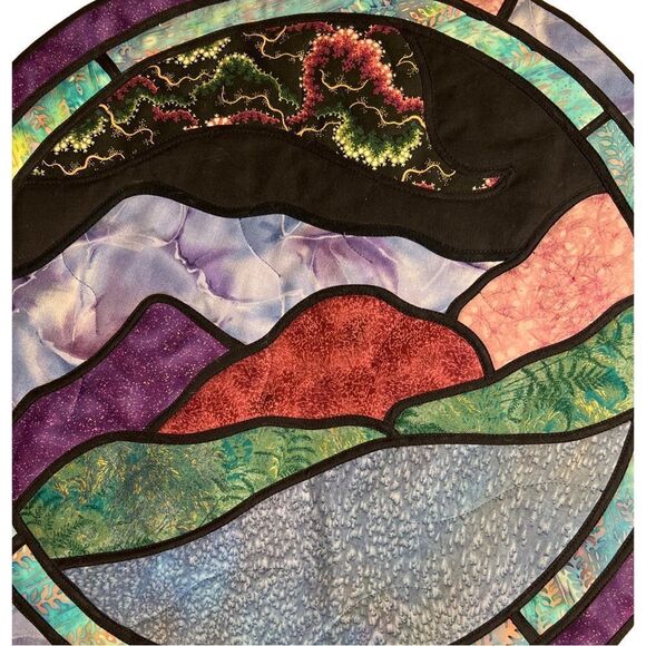 Round Quilted Alaskan Landscape Home Decor - Picture 2 of 6